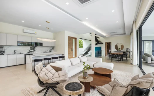 Manick Hillside Phuket – Villa 7