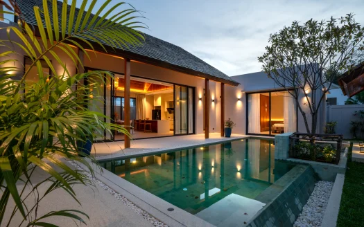 Bougainvillea by Sirisa