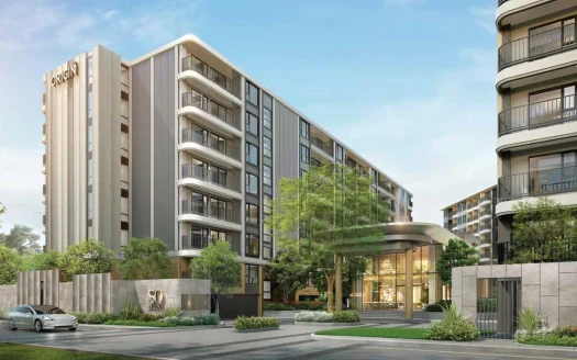 Экстерьер современного жилого здания с изогнутым входом