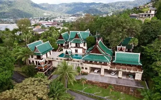 Suriyathani Residence