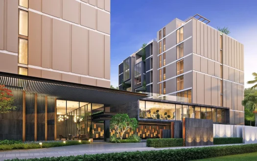 Современный внешний фасад здания с бежевой отделкой и стеклянными витринами